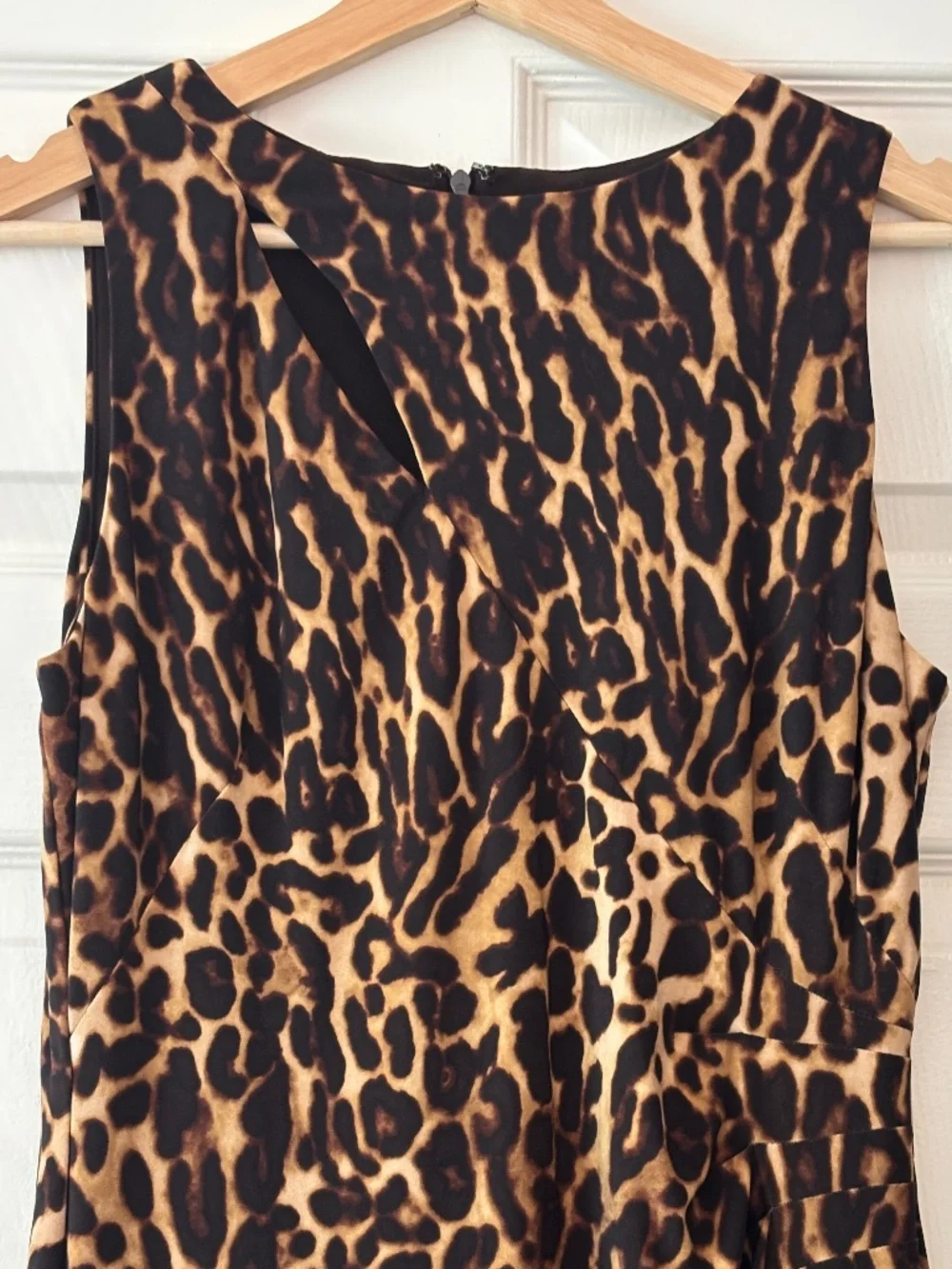LAUREN RALPH LAUREN Animal Print Sheath Dress - Size 10 - Picture 5 of 10